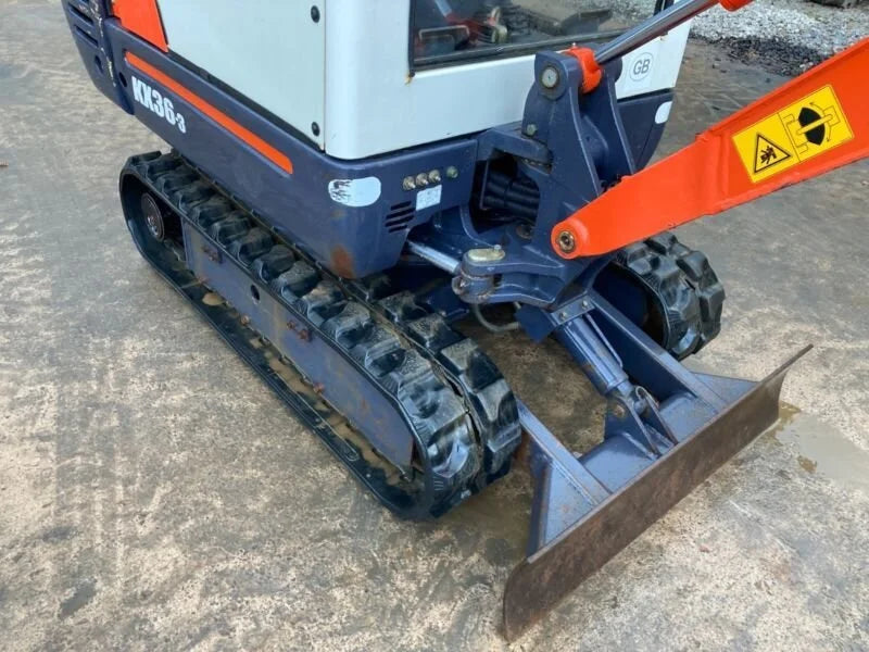 Miniexcavadora Kubota KX36-3 de 1,6 t, usada, año 2005, 2543 h, con 3 cucharones a elegir