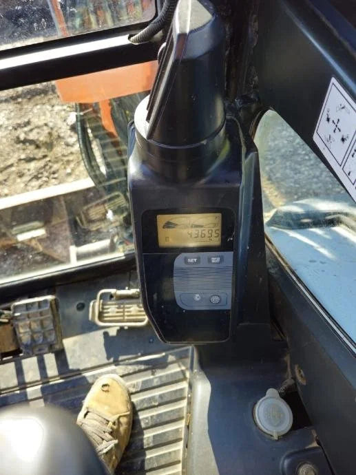 Miniexcavadora Kubota KX71-3 de 2,8 t usada de 2012 con 3480 h y enganche rápido hidráulico