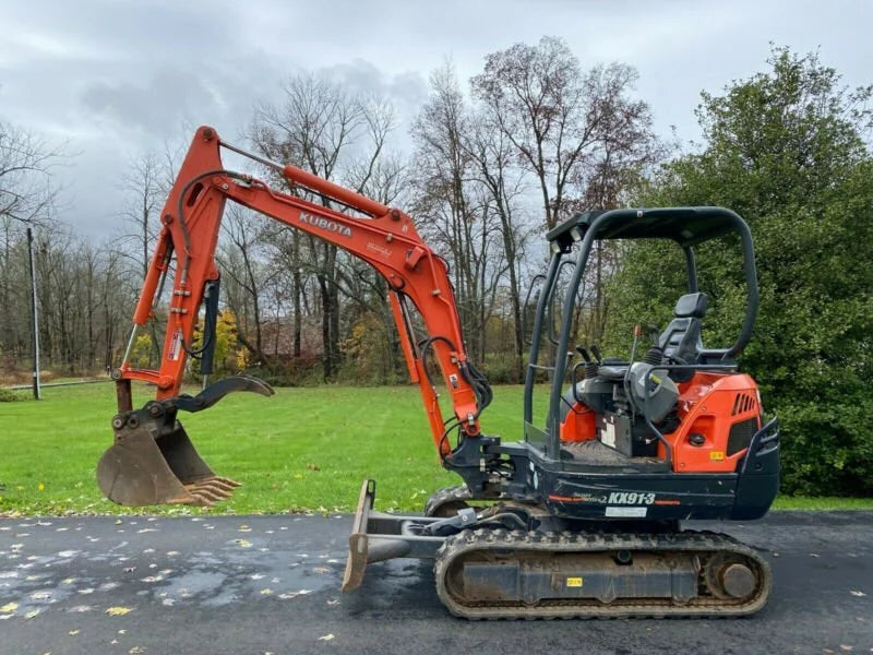 Miniexcavadora Kubota KX91-3 Super Series 2,7 t usada 2012 de 3 065 h con 3 cucharones