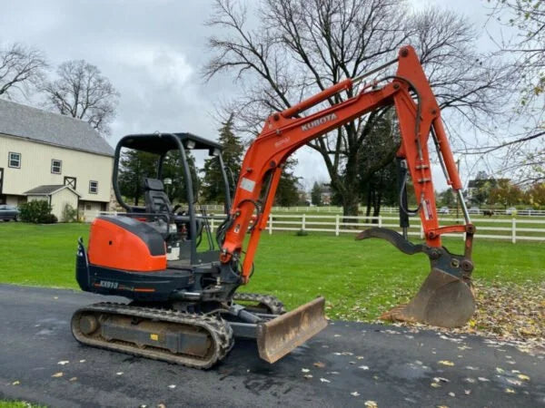 Miniexcavadora Kubota KX91-3 Super Series 2,7 t usada 2012 de 3 065 h con 3 cucharones