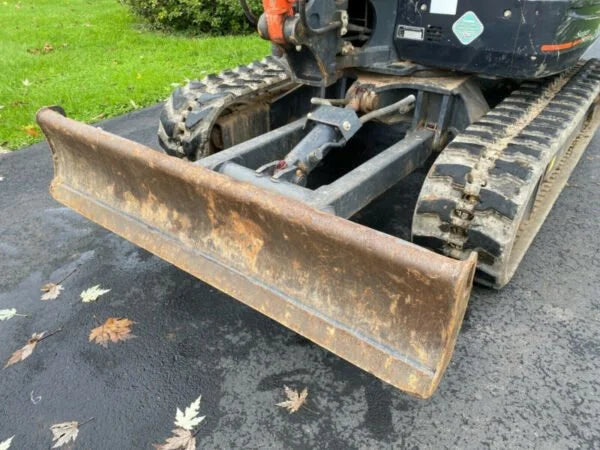 Miniexcavadora Kubota KX91-3 Super Series 2,7 t usada 2012 de 3 065 h con 3 cucharones