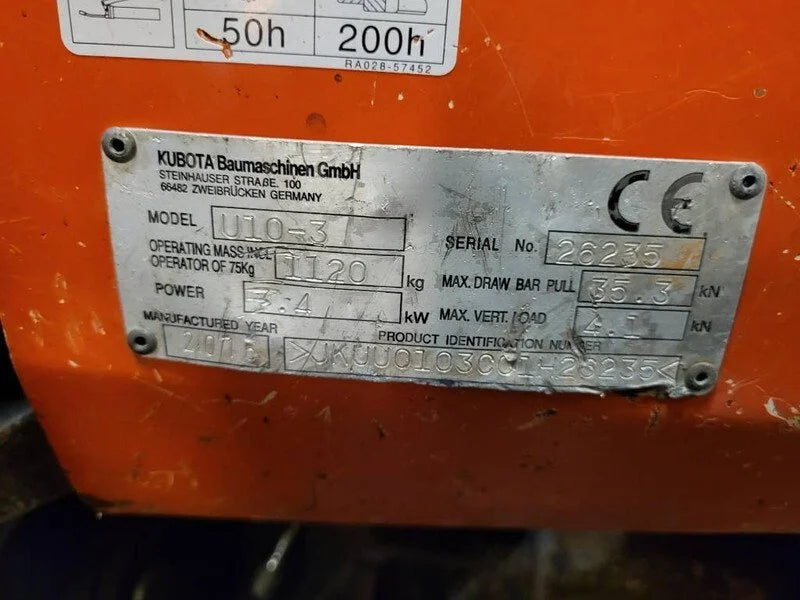 Miniexcavadora Kubota U 10-3 de 1,1 t usada 2016 de 825 h, primer dueño con 3 cucharones
