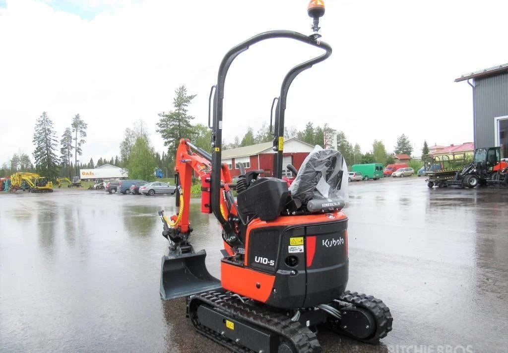 Miniexcavadora Kubota U10-5 de 1,1 t usada 2022 casi nueva de 10 h con 3 cucharas