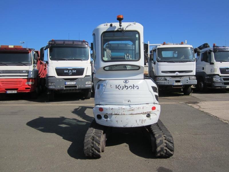 Kubota U25-3 (2005) – Mini Excavadora 2,6T – 6 333 h – 3 Cucharas – Enganche Rápido – Revisada