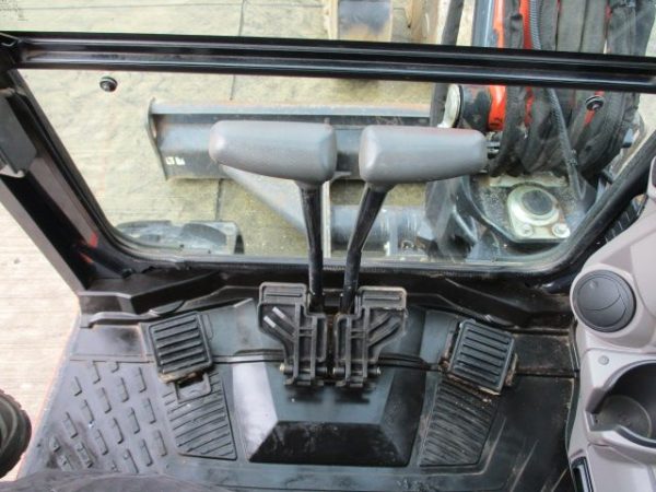 Miniexcavadora compacta Kubota U50-5 de 5 t usada 2021 con 741 h de radio de giro cero