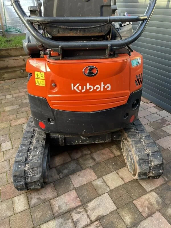 Miniexcavadora Kubota U17-3 de 1,6 t sin voladizo, usada, año 2015, 2090 horas, con 3 cucharones