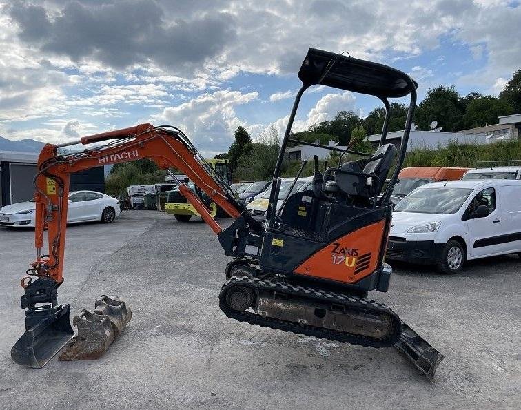 Miniexcavadora Hitachi ZX 17U-2 de Ocasión (2013) – 1,8T con Motor Yanmar y 3 Cucharas