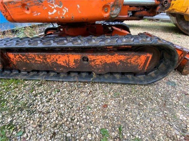 IHI 15NX (2004) – Mini Excavadora 1,5T con 3 Cucharas – 6 088 h – Compacta y Fiable