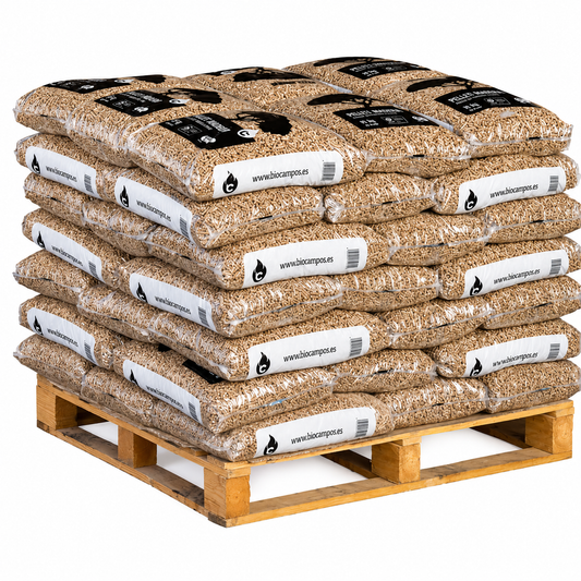Palet de pellets Piñonero en sacos de 15 kg para calefacción