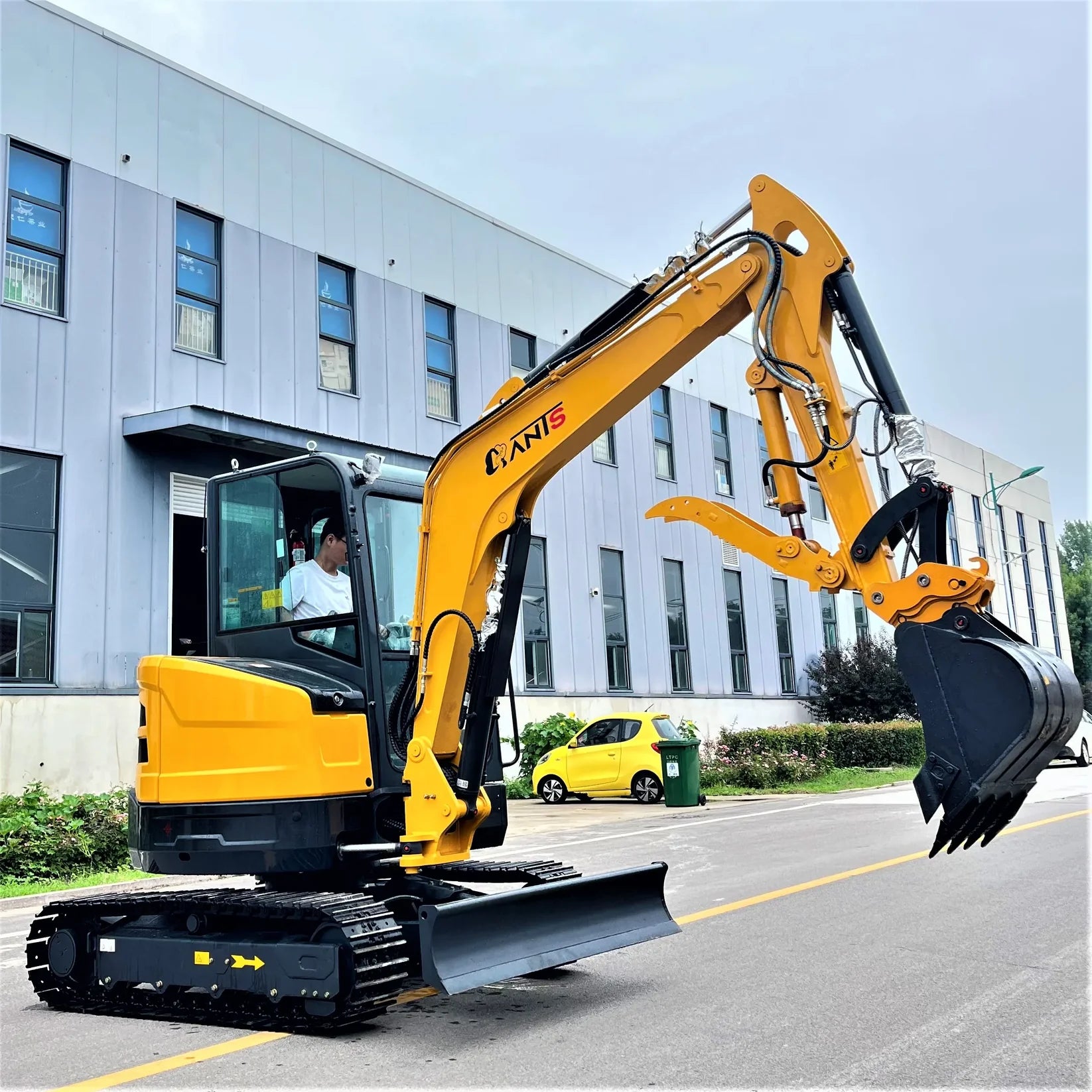 Mini-Excavadora Kubota de 3.5 toneladas