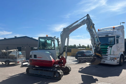 Miniexcavadora de ocasión Takeuchi TB250-2 – 5,1T, 2020, 1.174h, Motor Yanmar 29,1 kW