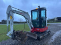 Miniexcavadora Takeuchi TB23R de 2,6 t usada 2017 con 3874 h y 3 cucharones a elegir