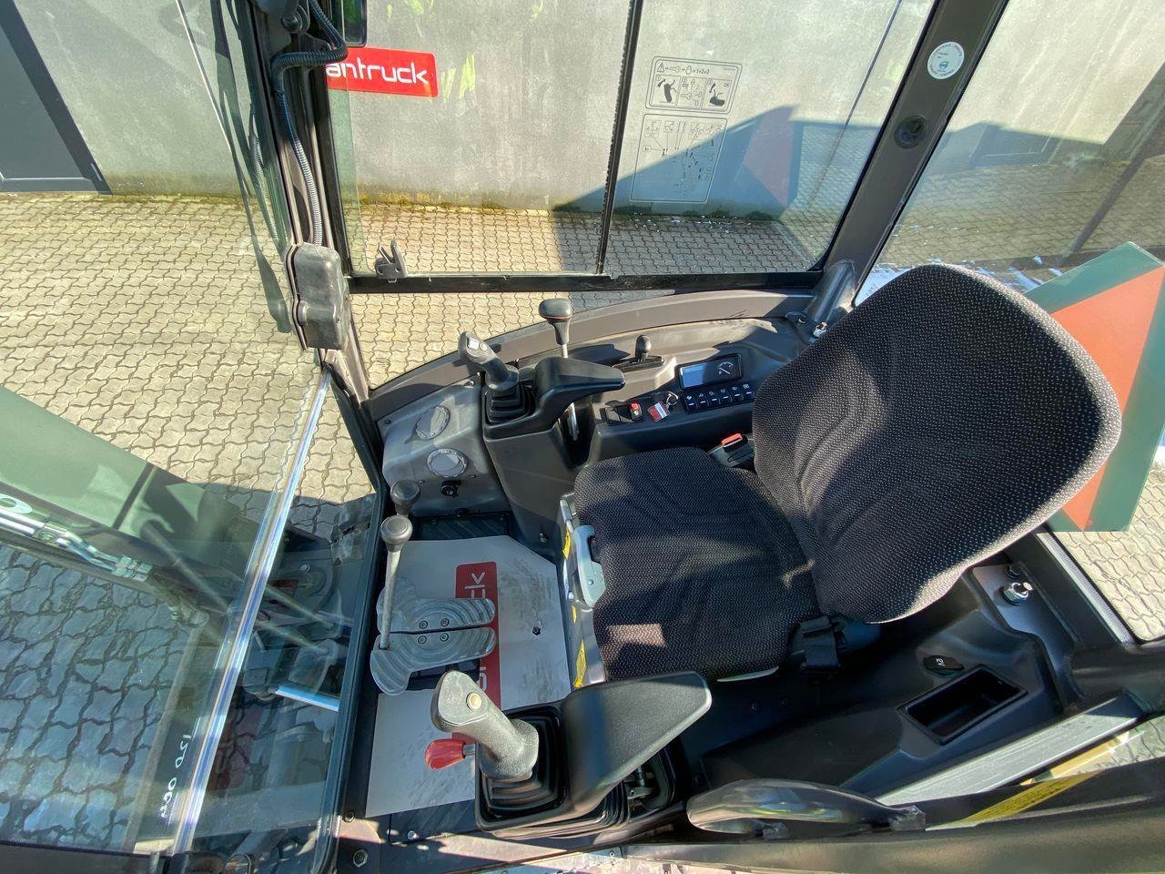 Volvo ECR25 (2015) – Miniexcavadora compacta de ocasión 2,5T, revisada