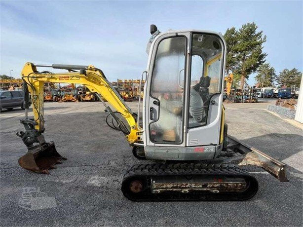 Wacker Neuson de ocasión 28Z3 RD (2011) – Miniexcavadora 2,58T – Revisada – 3 Cucharas