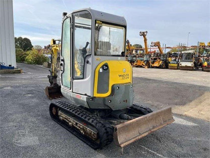 Wacker Neuson de ocasión 28Z3 RD (2011) – Miniexcavadora 2,58T – Revisada – 3 Cucharas