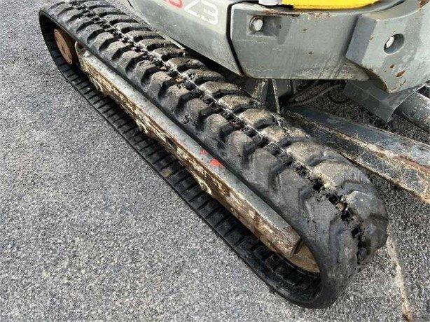 Wacker Neuson de ocasión 28Z3 RD (2011) – Miniexcavadora 2,58T – Revisada – 3 Cucharas