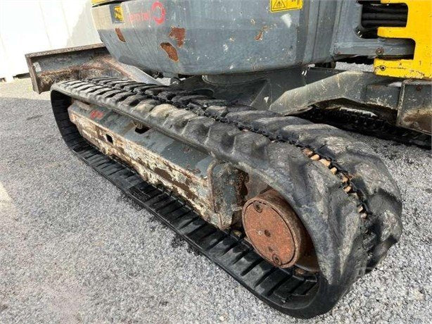Wacker Neuson de ocasión 28Z3 RD (2011) – Miniexcavadora 2,58T – Revisada – 3 Cucharas