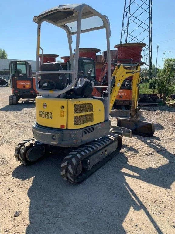 Miniexcavadora Wacker Neuson EZ17 de giro cero, 1.8 t, usada, año 2017, 2600 h, ref. MR875