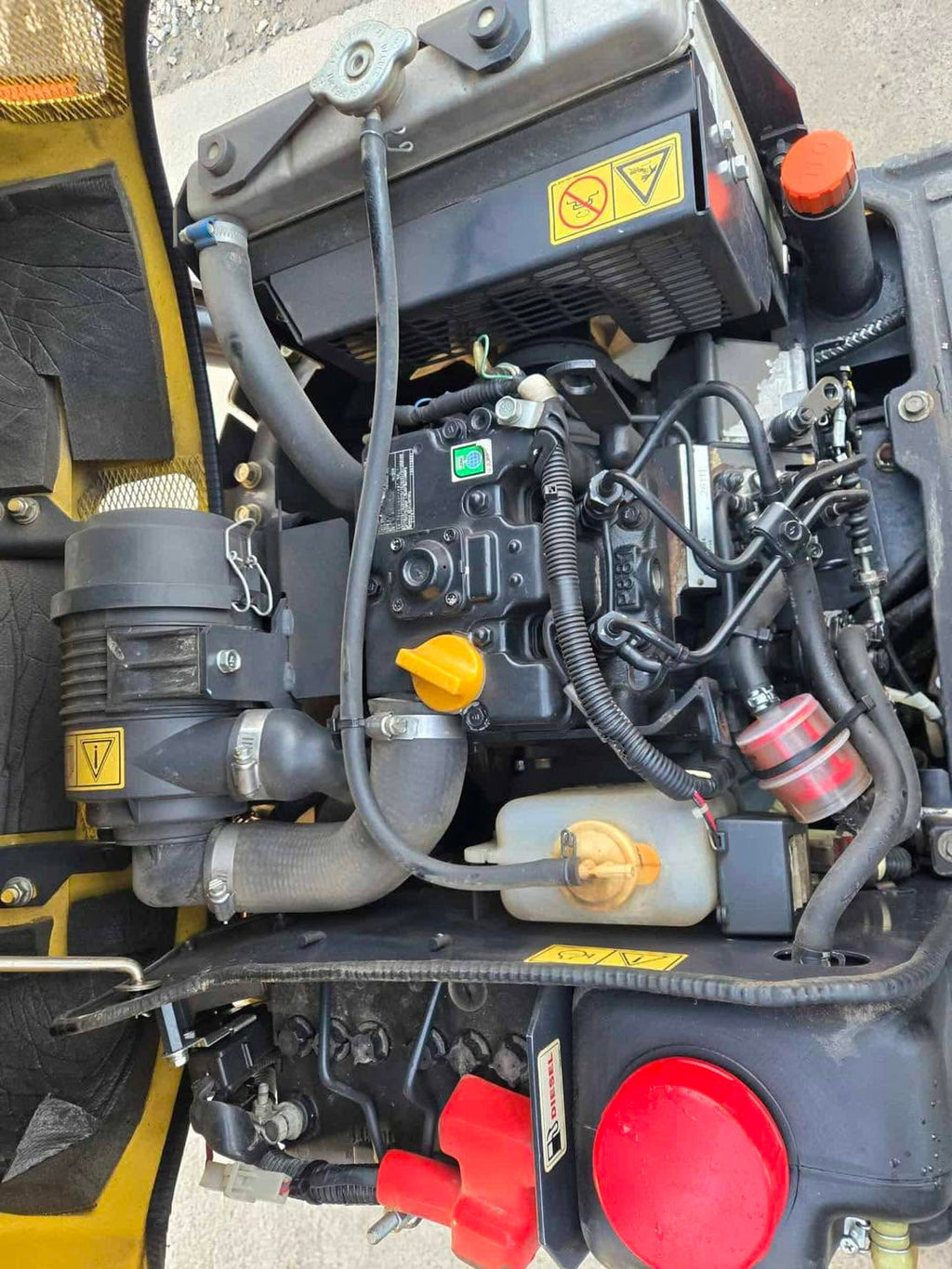 Miniexcavadora compacta Yanmar SV08 de 1 t usada 2020 con 1238 h chasis extensible