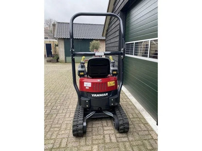 Miniexcavadora Yanmar VIO12 de 1,24 t de ocasión 2023 casi nueva de 338 h con 3 cucharas