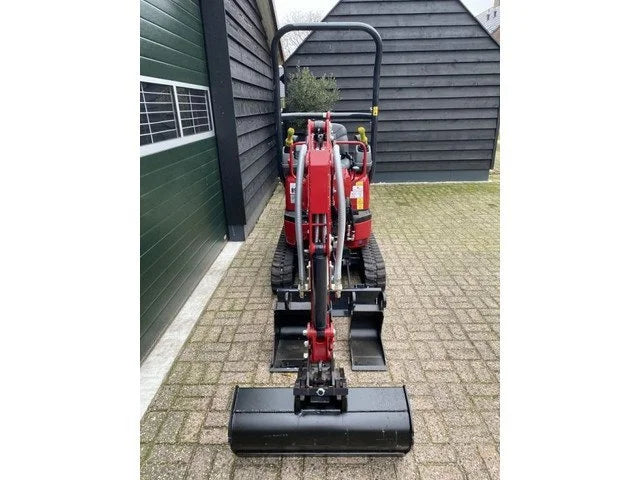 Miniexcavadora Yanmar VIO12 de 1,24 t de ocasión 2023 casi nueva de 338 h con 3 cucharas