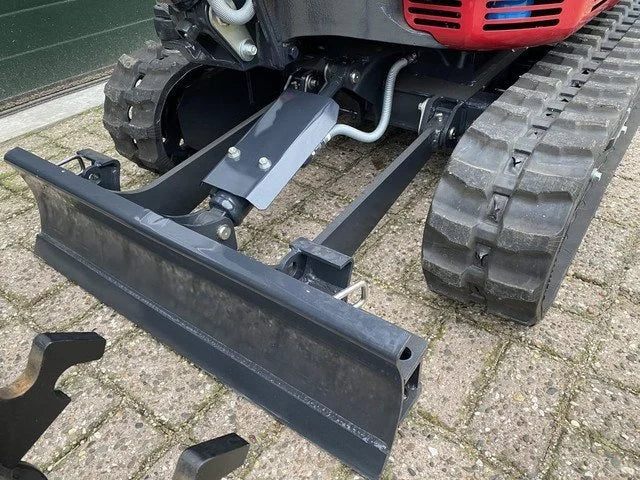 Miniexcavadora Yanmar VIO12 de 1,24 t de ocasión 2023 casi nueva de 338 h con 3 cucharas