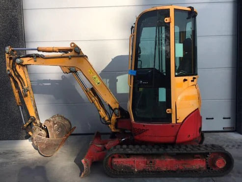 Miniexcavadora compacta Yanmar VIO20-4 de 2,4 t usada de 2011 con 3251 h y 3 cucharones