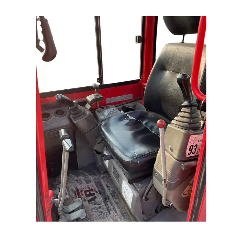 Miniexcavadora Yanmar ViO25 2,85 t giro cero — Motor 3TNV76 — Usada 2012 — 4 750 h