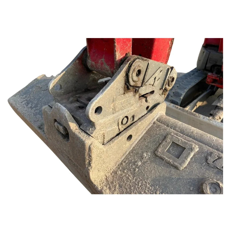 Miniexcavadora Yanmar ViO25 2,85 t giro cero — Motor 3TNV76 — Usada 2012 — 4 750 h