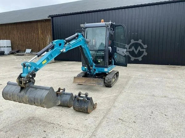 Miniexcavadora Yanmar AK20 de 1,95 t, usada, año 2020, con solo 810 h y 3 cucharones