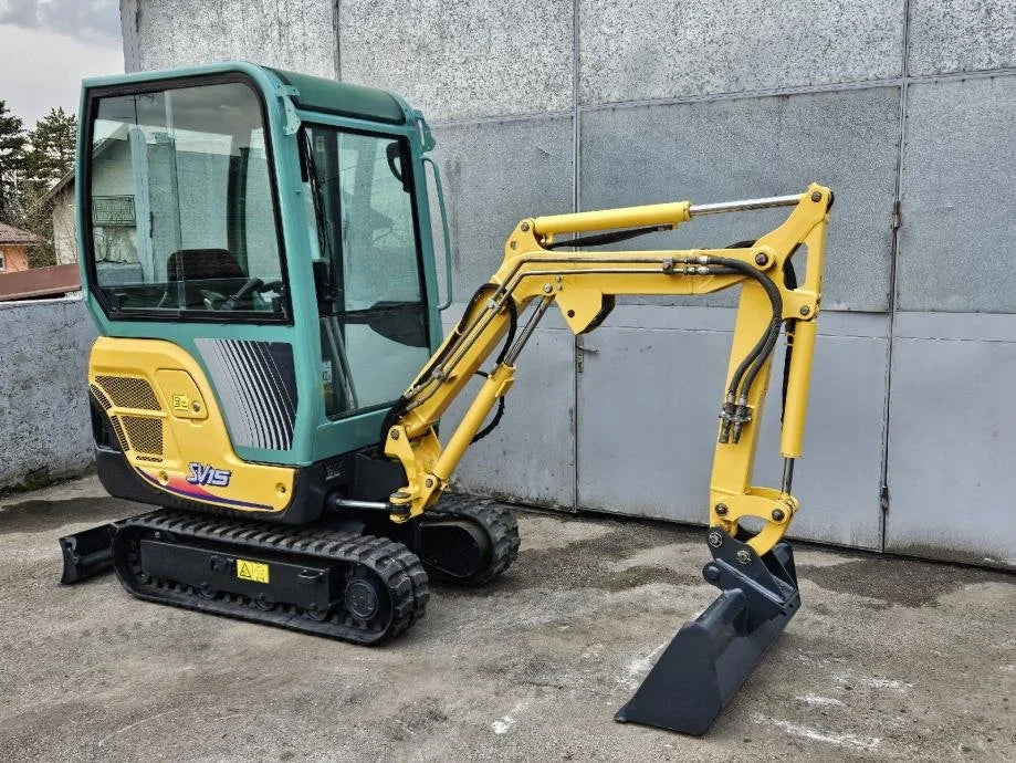 Miniexcavadora Yanmar SV15 de 1,5 t de ocasión 2013 con enganche CSW01 y 3 cucharas a elegir
