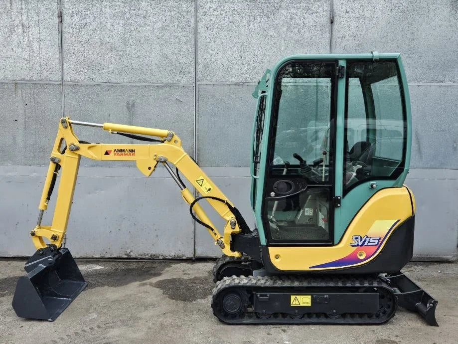 Miniexcavadora compacta Yanmar VIO 20-3 de 2,23 t, año 2010, 4391 h, con 3 cucharones