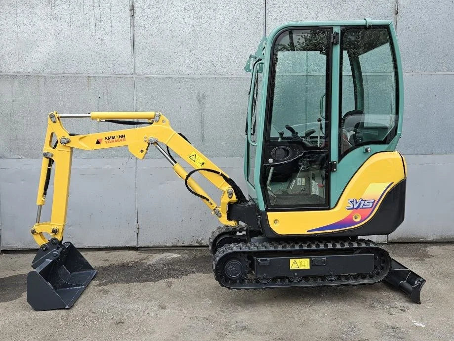 Miniexcavadora compacta Yanmar VIO 20-3 de 2,23 t, año 2010, 4391 h, con 3 cucharones