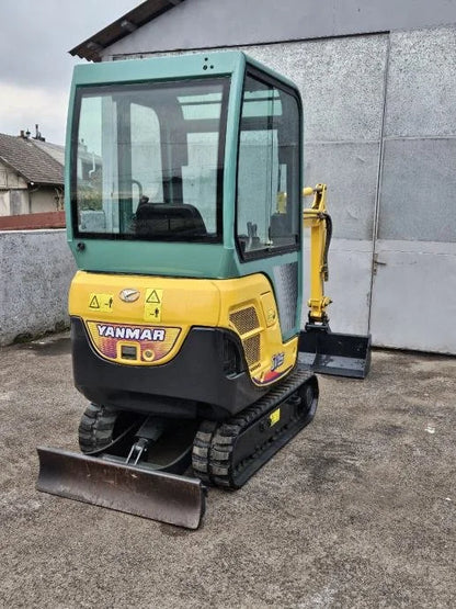 Miniexcavadora Yanmar SV15 de 1,5 t de ocasión 2013 con enganche CSW01 y 3 cucharas a elegir