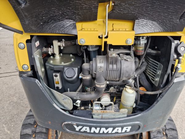 Miniexcavadora Yanmar SV18 de 1,97 t, usada, año 2020, 800 h, con cuchara inclinable