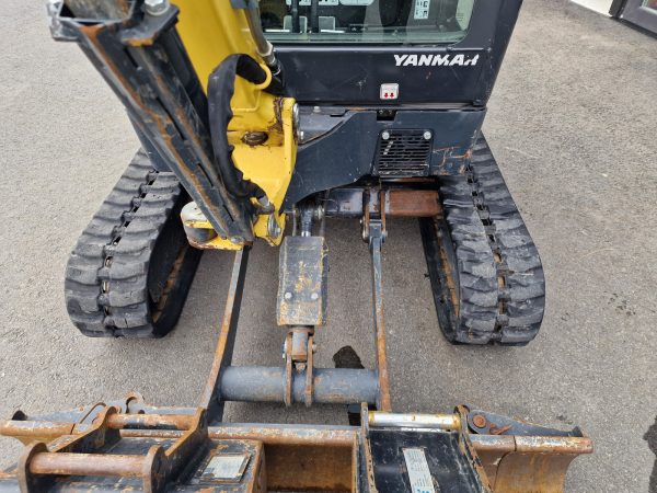Miniexcavadora Yanmar SV18 de 1,97 t, usada, año 2020, 800 h, con cuchara inclinable