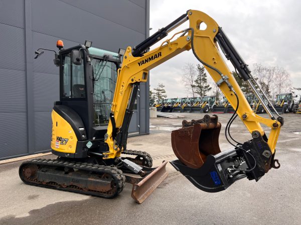 Miniexcavadora Yanmar VIO27 de giro cero, 2,7 t, usada, año 2018, 1685 h, con trituradora