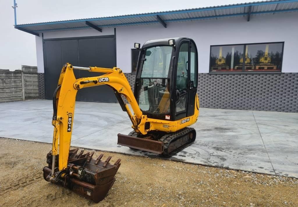 JCB 8014 (2007) – Mini Excavadora 1,4T – 2 704 h – Compacta y Totalmente Revisada