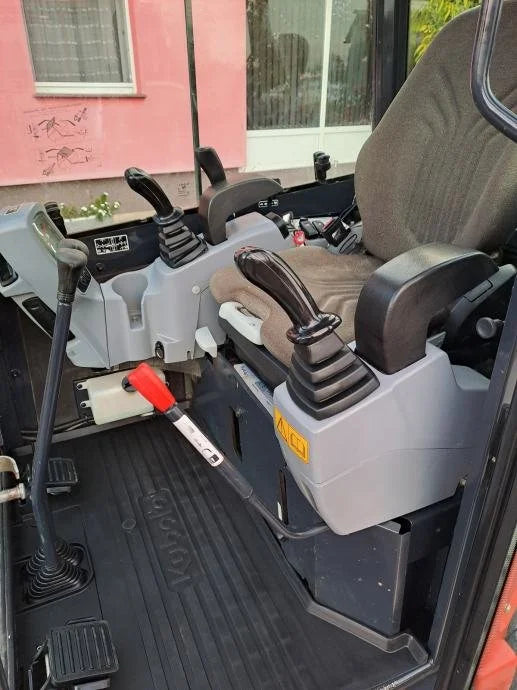 Miniexcavadora Kubota U27-4 de 2,66 t, usada, año 2017, 2350 h, con 3 cucharones a elegir