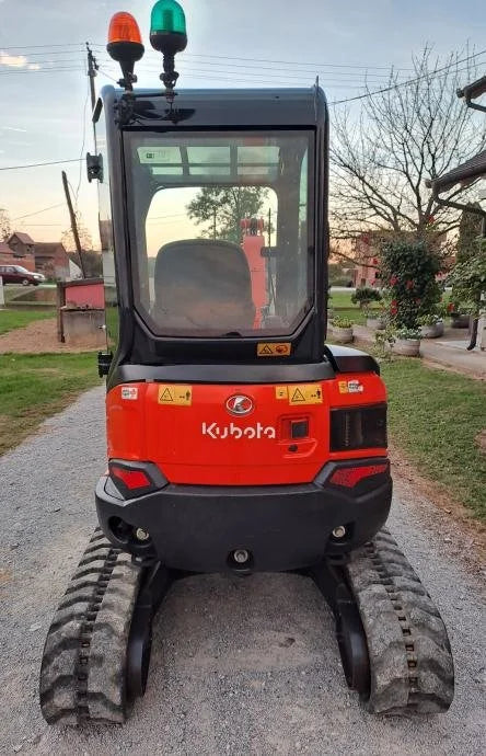 Miniexcavadora Kubota U27-4 de 2,66 t, usada, año 2017, 2350 h, con 3 cucharones a elegir