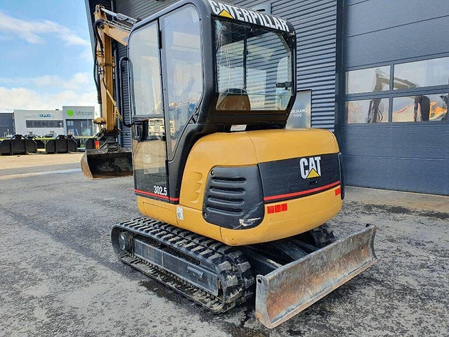 Miniexcavadora Caterpillar 302.5 – ocasión