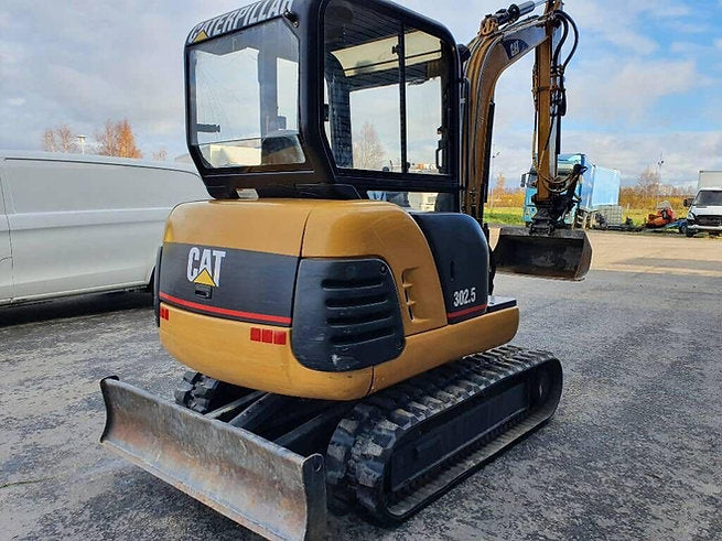 Miniexcavadora Caterpillar 302.5 – ocasión